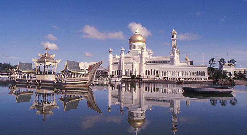 Foto: Brunej-Sultan Omar Ali Saifuddin Mosque.