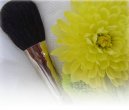 :  > Kosmetick� ��inky rostlin (Kv�t: l�py, �ern�ho bezu, medu�ky, �alv�je, he�m�nku, rozmar�nu)