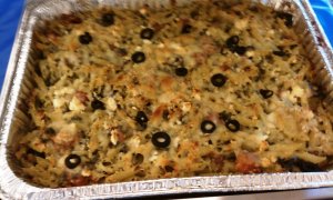 Recept online: Zap�kan� olivy v s�rov�m t�st�: Chu�ovky z pln�n�ch zelen�ch oliv zape�en�ch v pikantn�m t�st��ku s nastrouhan�m �edarem
